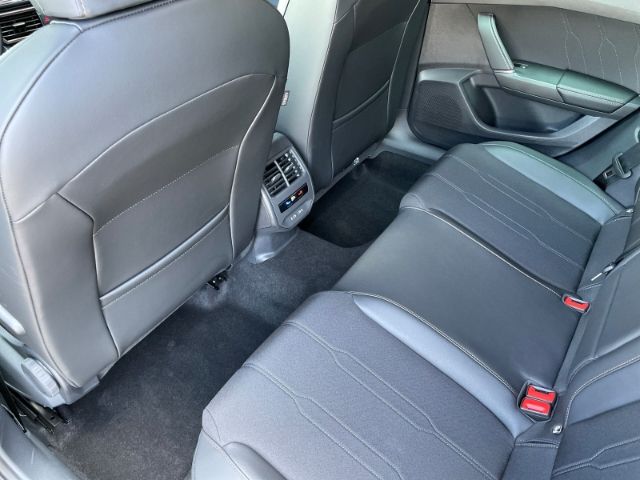 Fahrzeugabbildung CUPRA Formentor 1.5eTSI Autom. AHK, Navi, Sitzheizung,