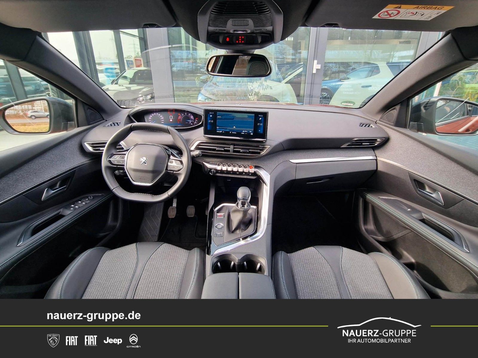 Fahrzeugabbildung Peugeot 5008 Allure Pack PureTech 130 7 Sitze