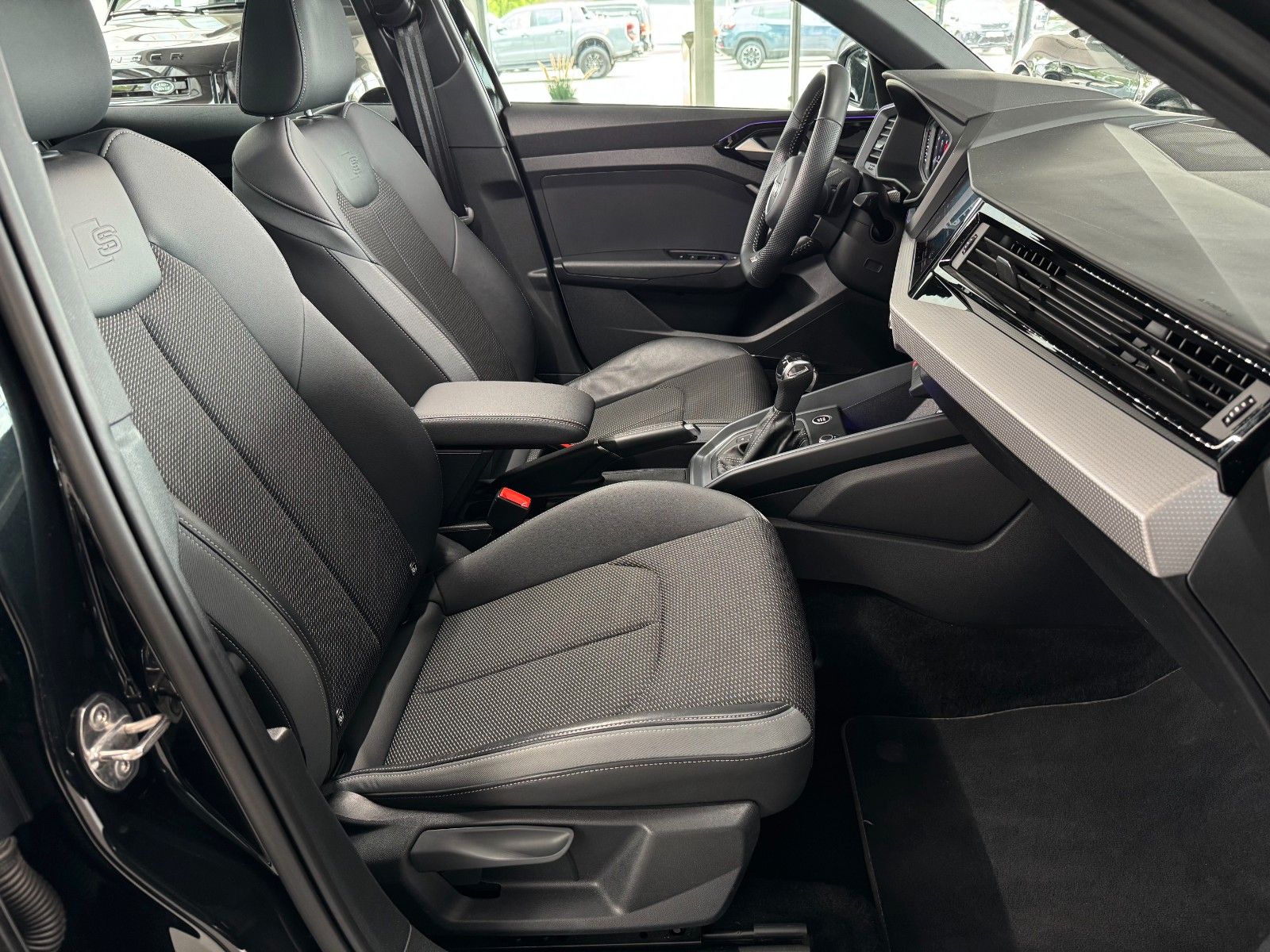 Fahrzeugabbildung Audi A1 Sportback 40 2.0TFSI 3x S-line Plus-Paket ACC