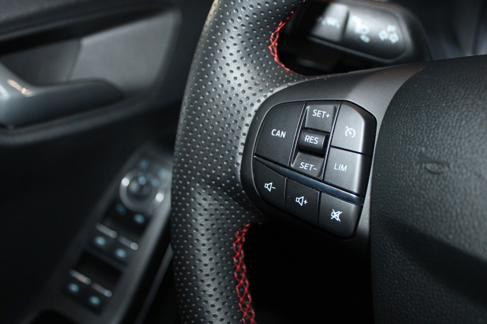 Fahrzeugabbildung Ford Puma ST-Line X Aut. LED Massage B&O Navi WinterP