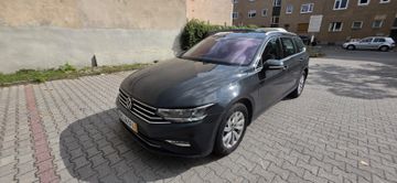 Volkswagen Passat Variant - 11
