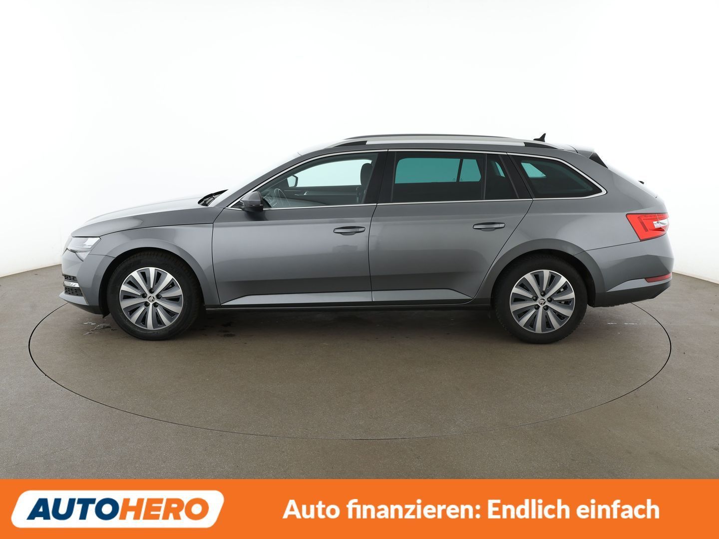 Skoda Superb 2.0 TDI Ambition Aut.*NAVI*CAM*ACC* imagem 3
