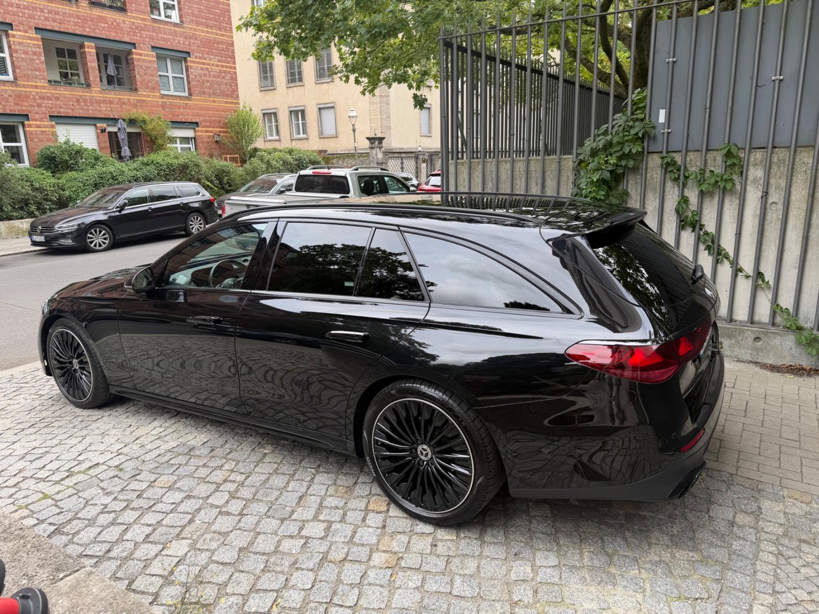 Mercedes-Benz E 220d AMG-Superscreen-Garantie MB100-VOLL 
