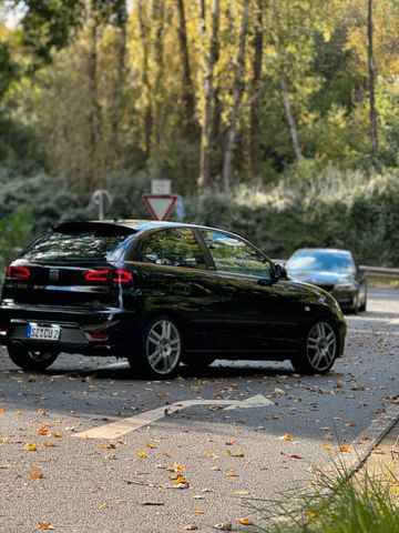 Seat SEAT Ibiza Cupra 1.8 T 240 PS