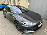 Tesla Model S 100D SOH 90,7%/Panorama/Luftfahrwerk - gebrauchte Tesla Model S aus dem Jahr 2018