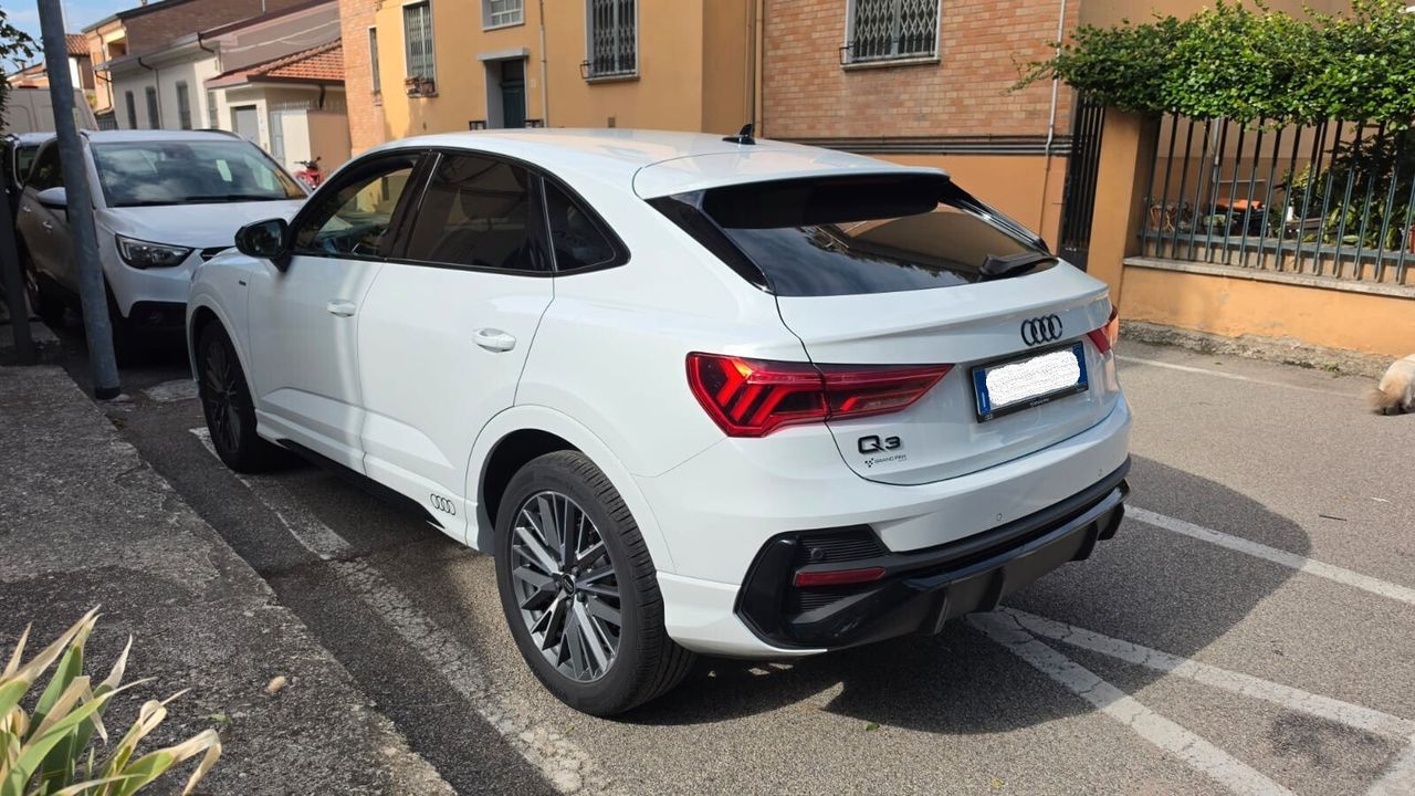 Audi Q3 SPB 35 TDI S tronic line edition imagem 3