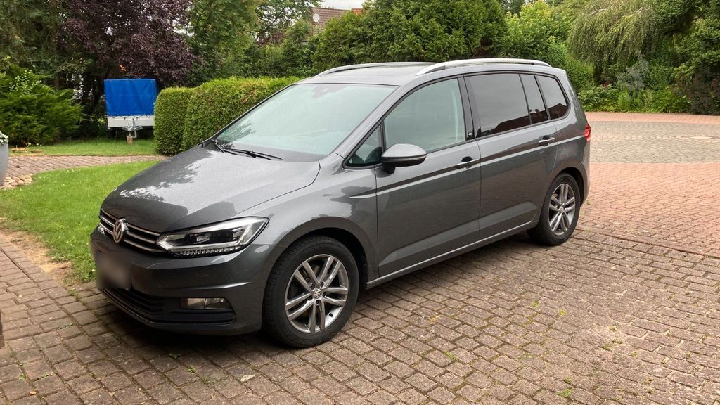 Image of Volkswagen Touran