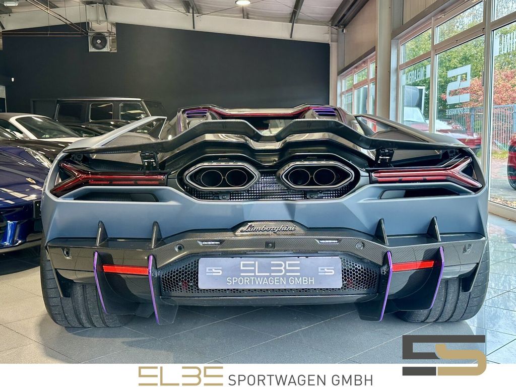 LAMBORGHINI Revuelto 2026