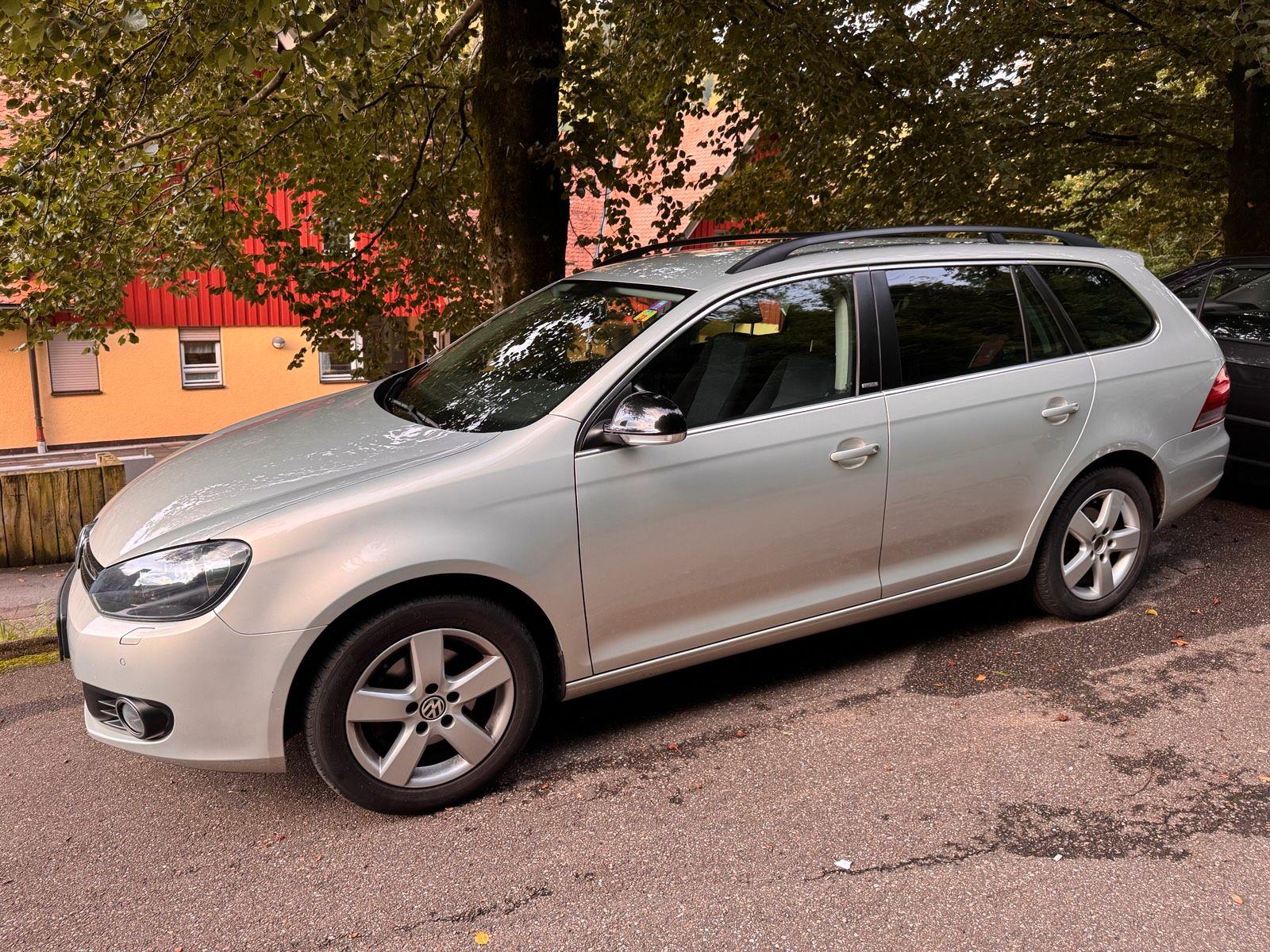 Volkswagen Golf, 2011