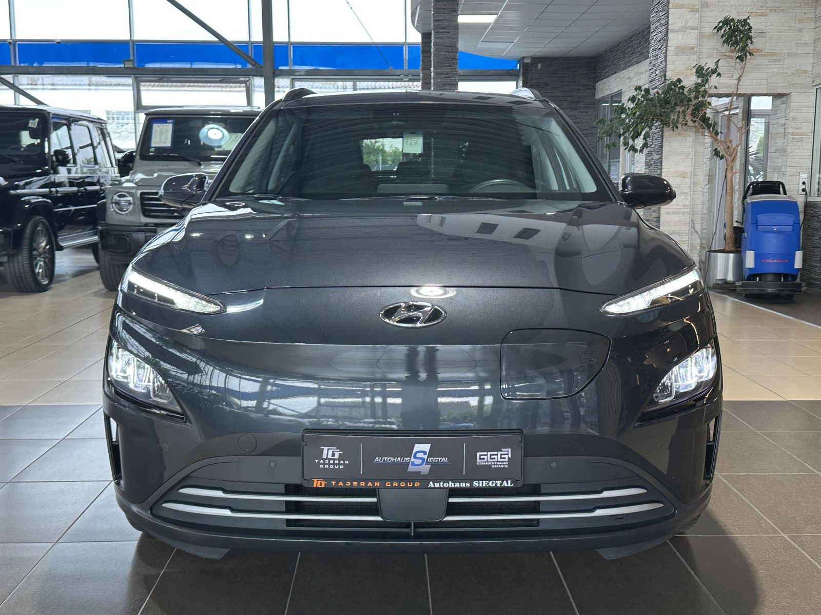 Hyundai Kona Trend R.Cam Krell Navi SHZ ACC LED DAB imagem 2
