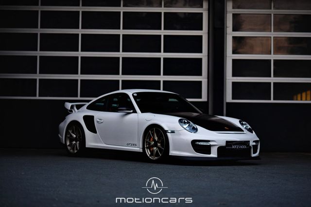 Porsche 911 GT2 RS 145 of 500