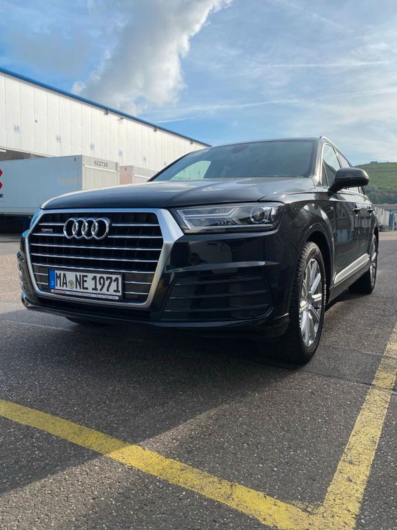 Image of Audi Q7