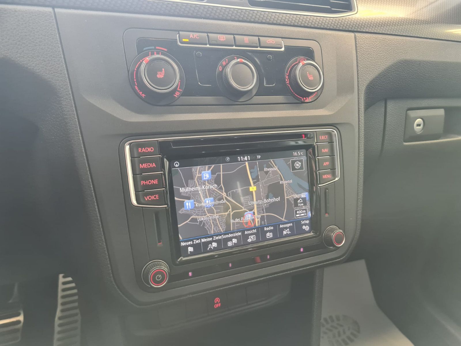 Fahrzeugabbildung Volkswagen Caddy PKW Alltrack BMT / NAVI / DSG