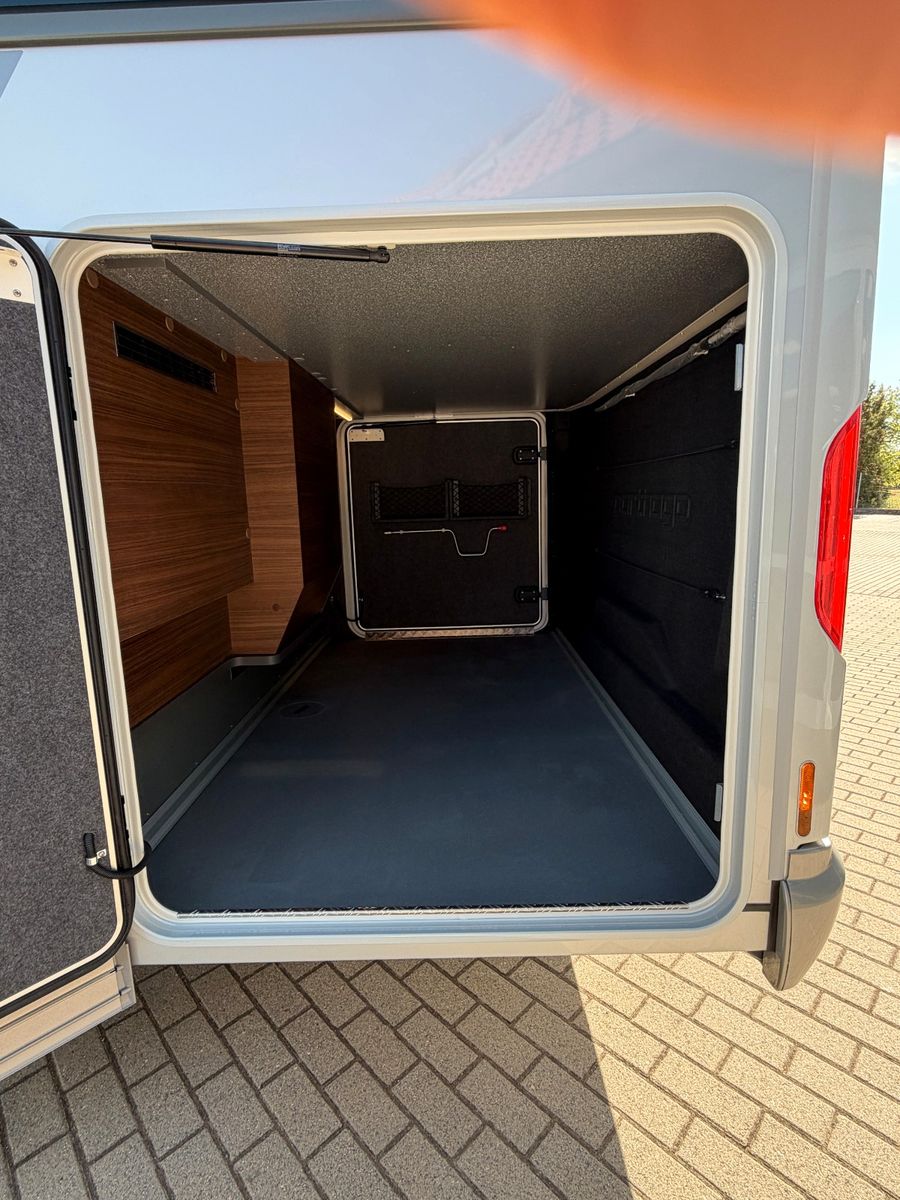 Fahrzeugabbildung Carthago chic c-line I 4.9 LE L Cortina Silverline
