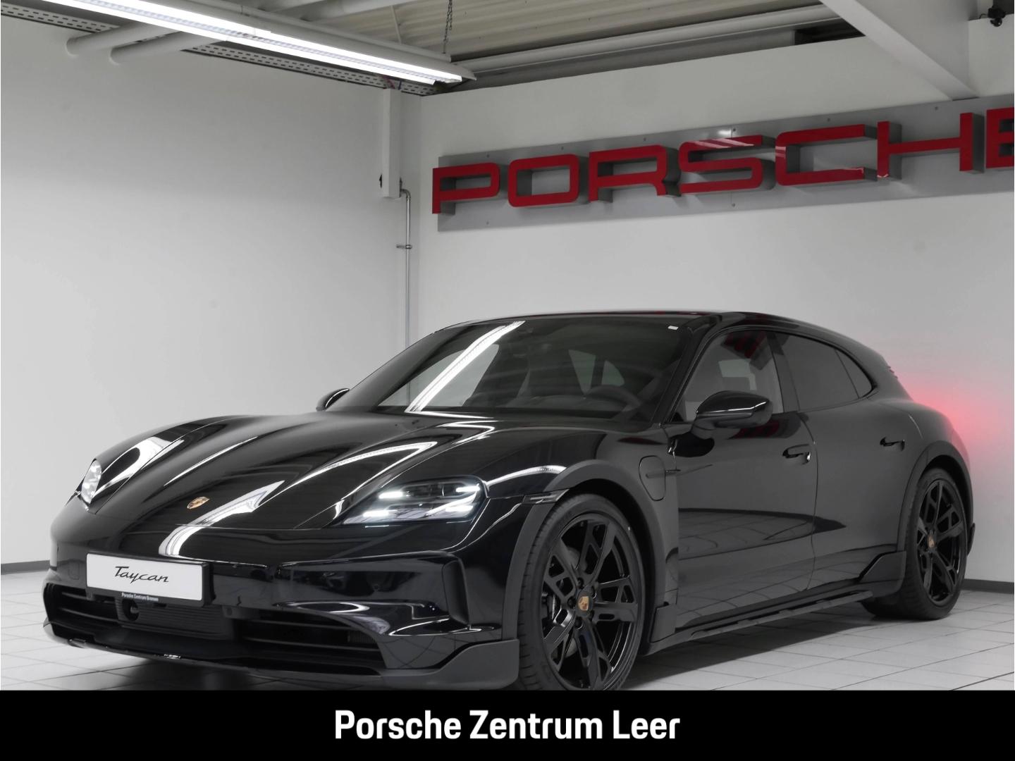 Porsche Taycan 4 Cross Turismo HUD Pano BOSE Matrix ACC 