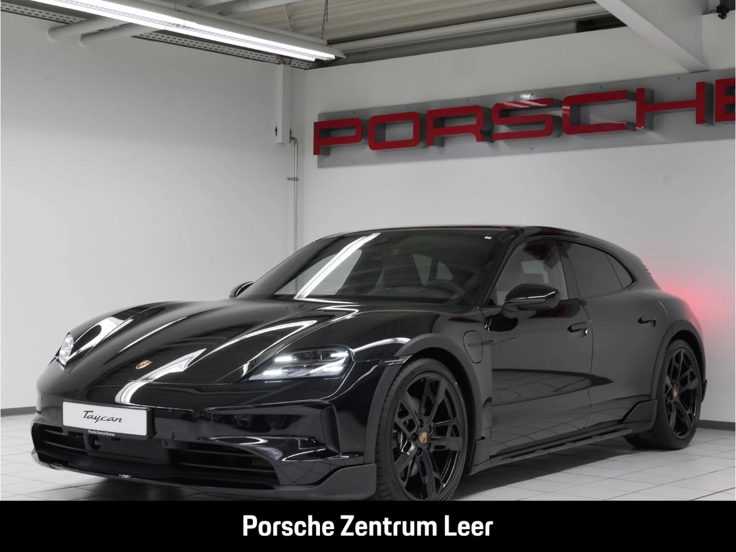 PORSCHE Taycan 4 Cross Turismo HUD Pano BOSE Matrix ACC 