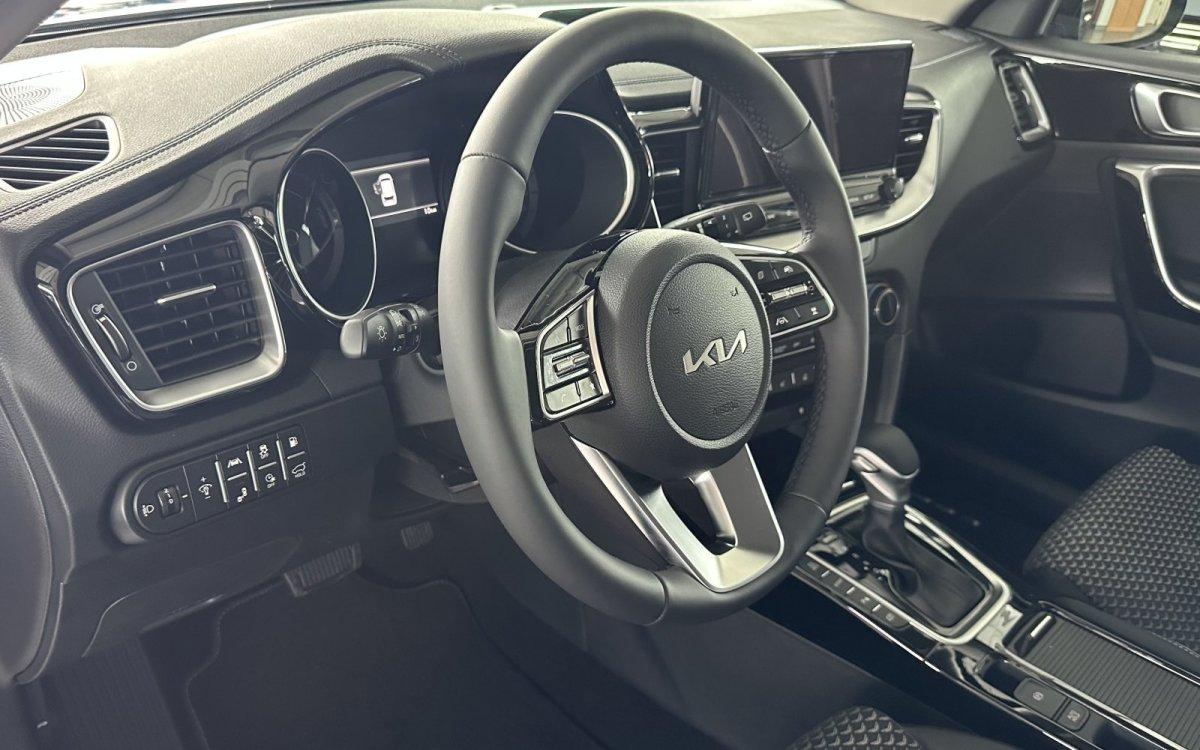 Kia ceed Sportswagon Spirit 1.6 PHEV AllSeason- Sitz