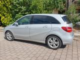 Mercedes-Benz B 220 4MATIC DCT - - Mercedes-Benz B 220 von privat