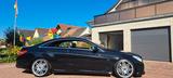 Mercedes-Benz E 500 Coupé E 500 BlueEFFICIENCY Standard - Mercedes-Benz E 500 mit Panoramadach