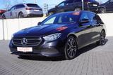 Mercedes-Benz E200 T-Modell Avantgarde LED Navi ACC Kamera DAB - Mercedes-Benz mit Benzin-Antrieb: Schiebedach, Kombi, Automatik