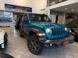 Jeep Wrangler Unlimited 2.2 Mjt II Sahara - blaue Jeep Wrangler