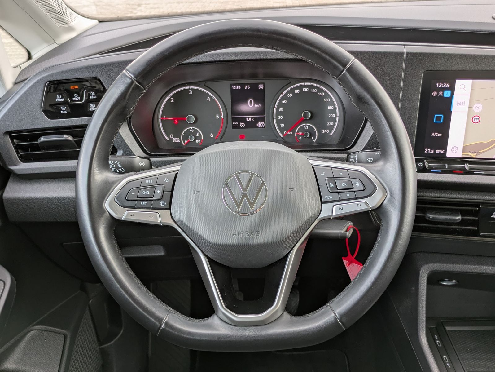 Fahrzeugabbildung Volkswagen Caddy Maxi 2.0 TDI 4M 7-SITZER*AHK*APP*KAMERA