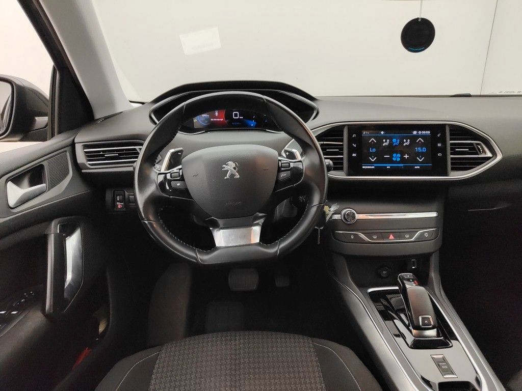 Fahrzeugabbildung Peugeot 308 SW Active 1.5D LED/NAVI/PDC/ALU/VIRTUAL