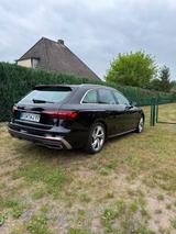 Audi A4 40 TDI S tronic S line Avant S line