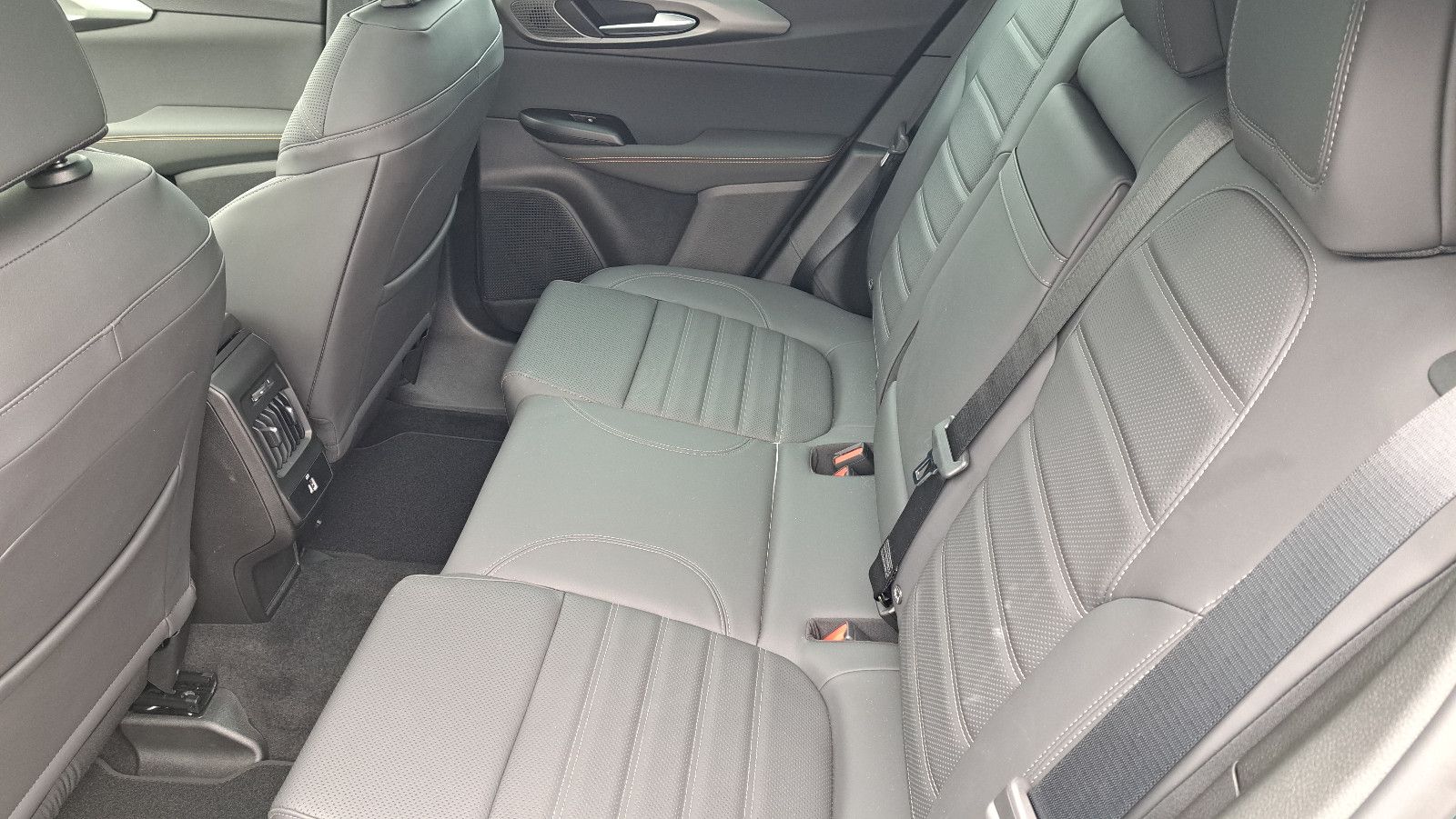 Fahrzeugabbildung Alfa Romeo Tonale Veloce