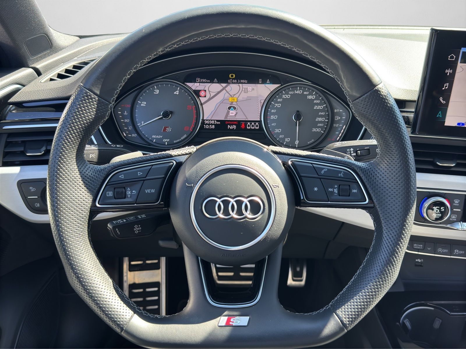 Audi S4 - Bild 10