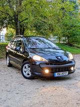 Peugeot 207 SW Premium 120 VTi Premium - Peugeot 207 in Chemnitz
