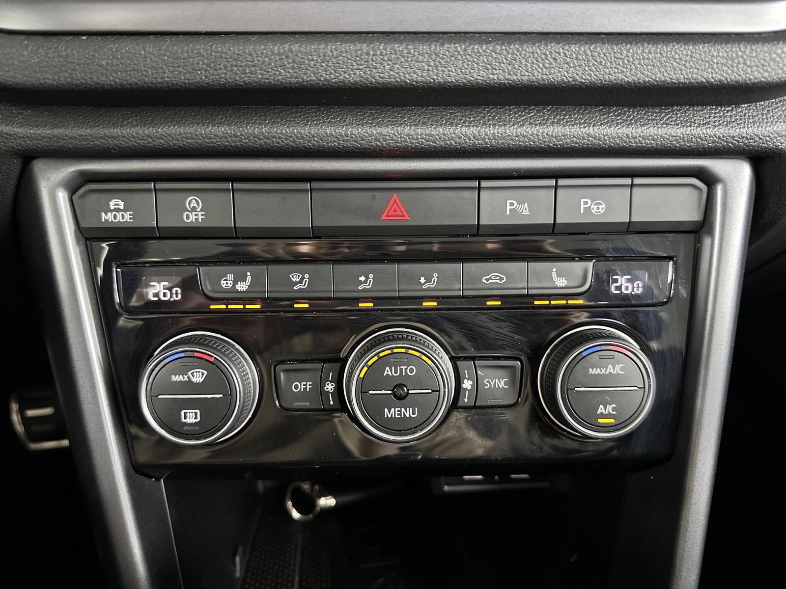 Volkswagen T-Roc Cabriolet R-Line 1.5TSI BLACKSTYLE/CAM/LED, миниатюра 20