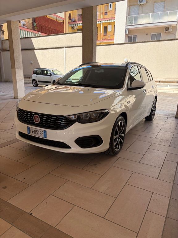 Image of Fiat Tipo