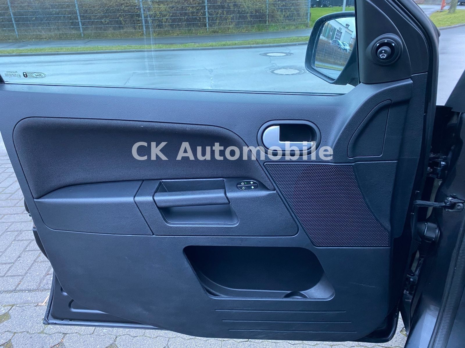 Fahrzeugabbildung Ford Fusion Trend 1.4/Klimaanlage/AHK