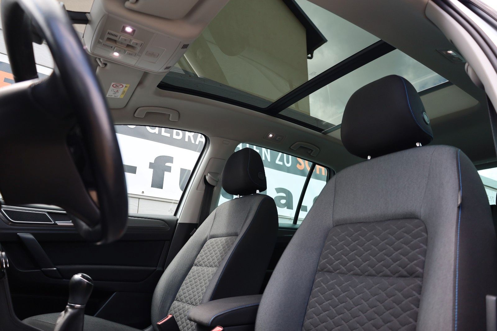 Fahrzeugabbildung Volkswagen Golf Sportsvan VII Join,Navi,ACC,Panorama