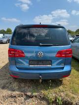 Volkswagen Touran 1.6 TDI BLUEMOTION - Volkswagen Touran: TDI Bluemotion