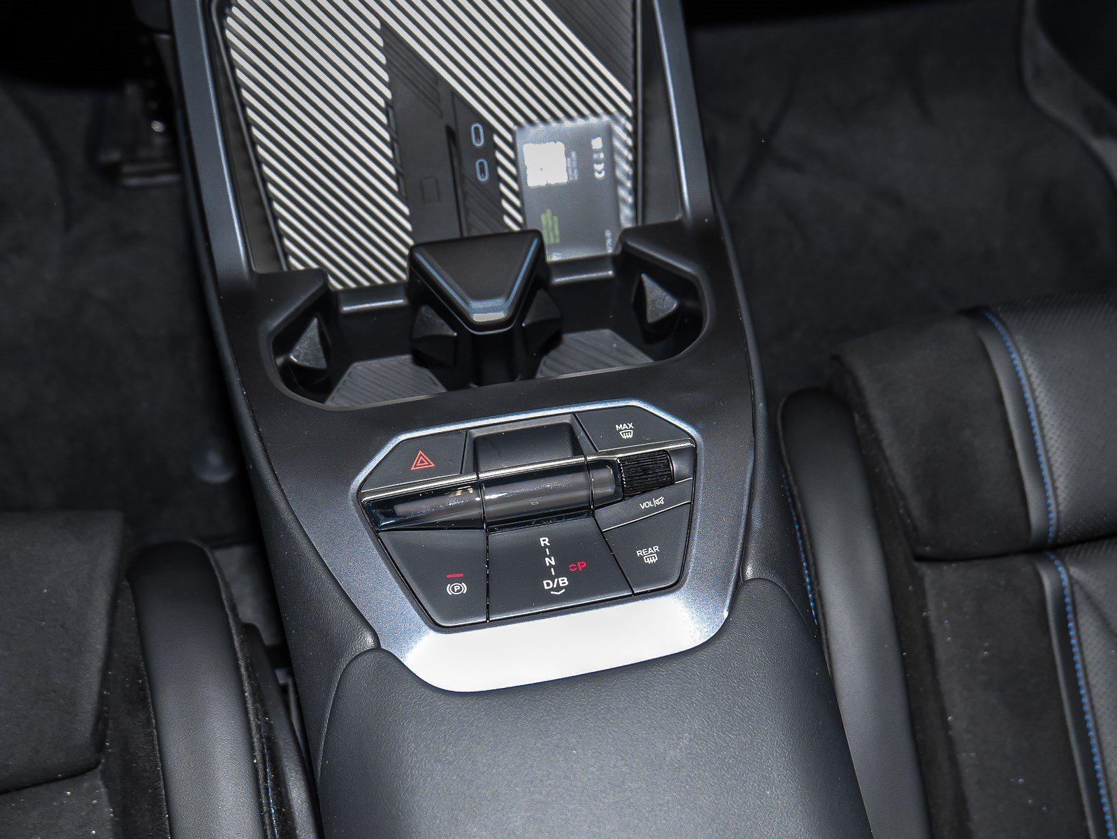 BMW iX3 - Bild 16
