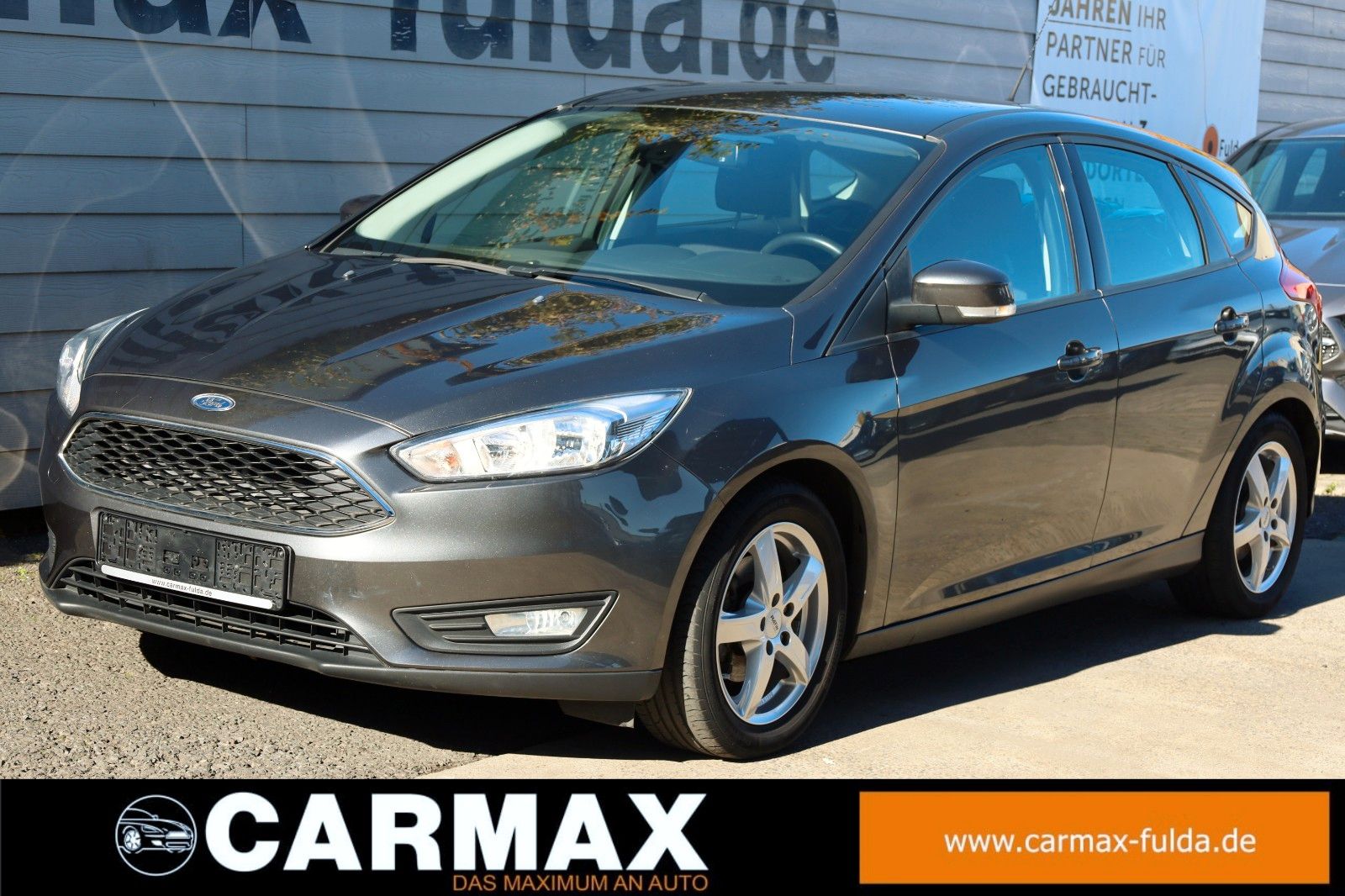 Fahrzeugabbildung Ford Focus Lim. Business,Tempomat,PDC,Navi,SH,SR+WR