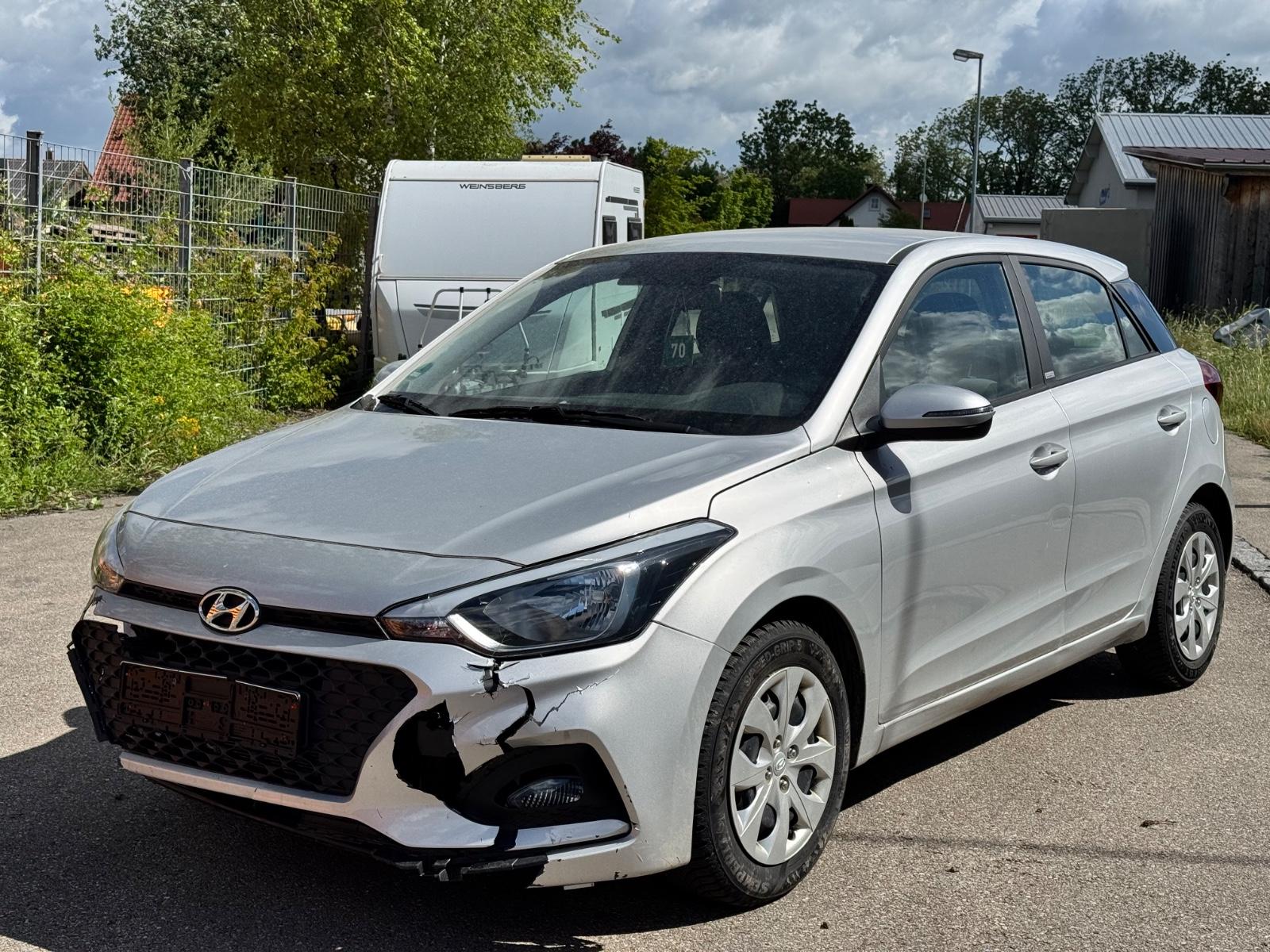 Hyundai i20 Select*KLIMA*MFL*1-HAND*