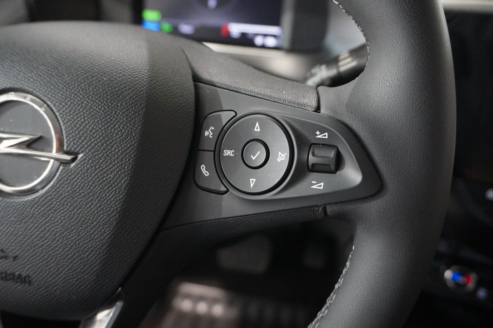 Fahrzeugabbildung Opel Corsa-e F ELEGANCE 1-PHASIG NAVI/LED/KAMERA/DAB+