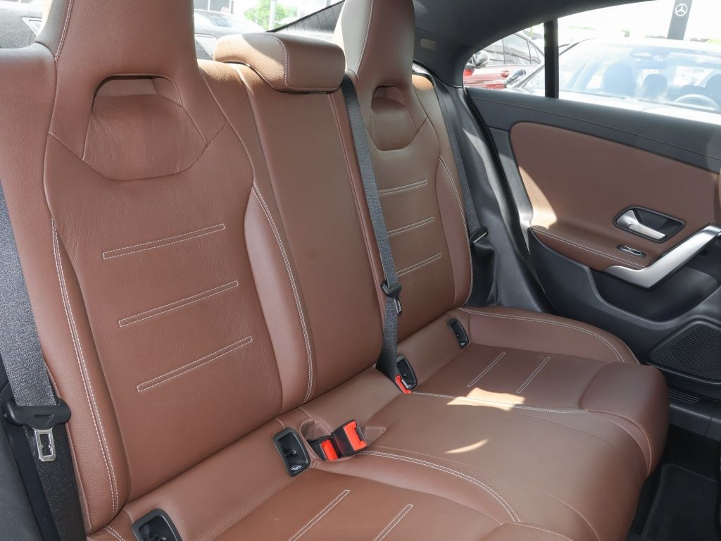Mercedes-Benz CLA 250 e AMG-Sport Pano Leder Ambi Memo Cam LED foto 5