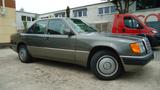 Mercedes-Benz E 230 - Mercedes-Benz E 230 aus 1991