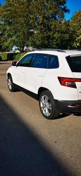 Skoda Karoq 1.6 TDI SCR STYLE STYLE - Skoda Karoq: Von Privat