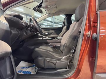 Peugeot 5008 - 11