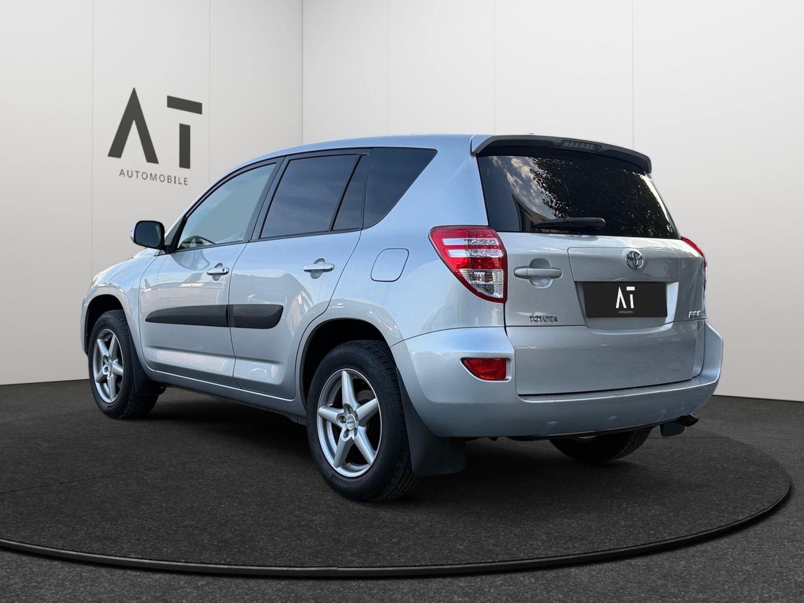 Toyota RAV 4 2.0 158 ch 4x4 Sol • Clim auto • Sièges chauffants • Régulateur