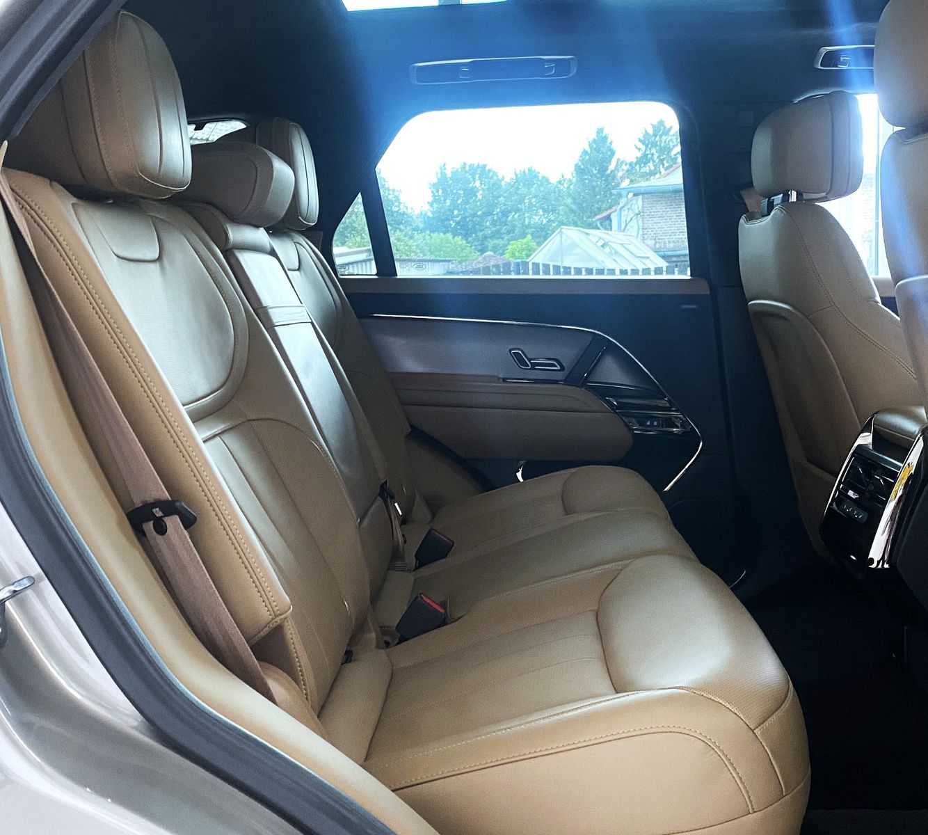 Land Rover Range Rover Sport D300SE AWD VOLL LED PANO 360° foto 11