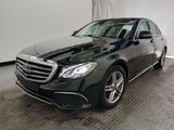 Mercedes-Benz E 200 Lim. *Exclusive*HUD*Luft*STHZG*360*Distro* - Mercedes-Benz E 200 in Braunschweig