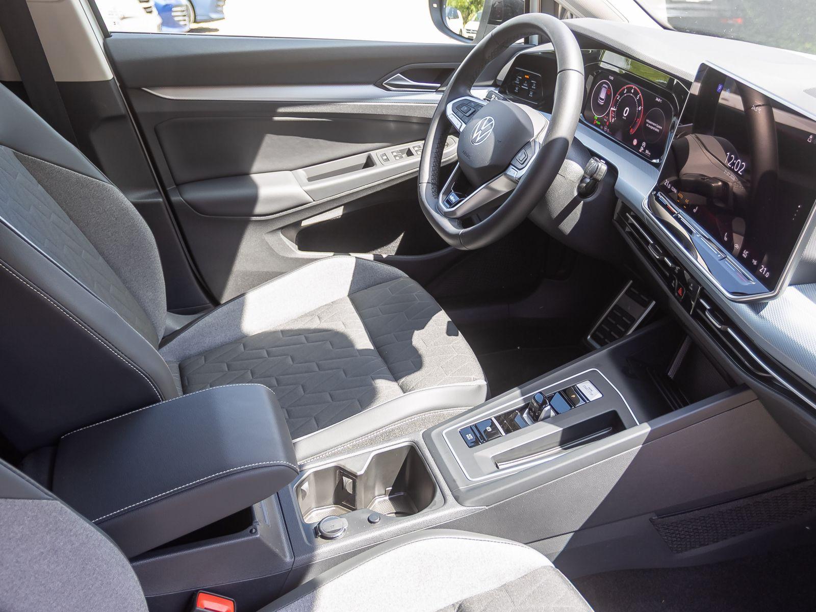 Volkswagen Golf VIII Goal 1.5 eTSI DSG Navi LED ACC EPH AHK, миниатюра 23