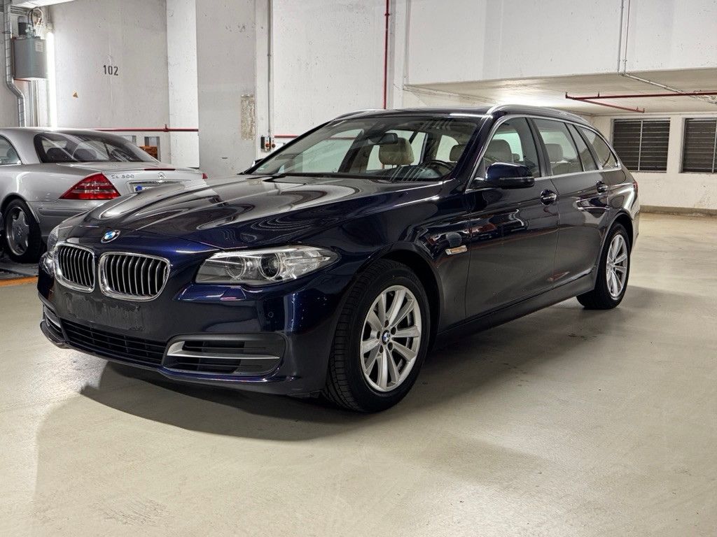 BMW BMW Touring 520 d xDrive PANO-AHK-HeadUp-Standhz.