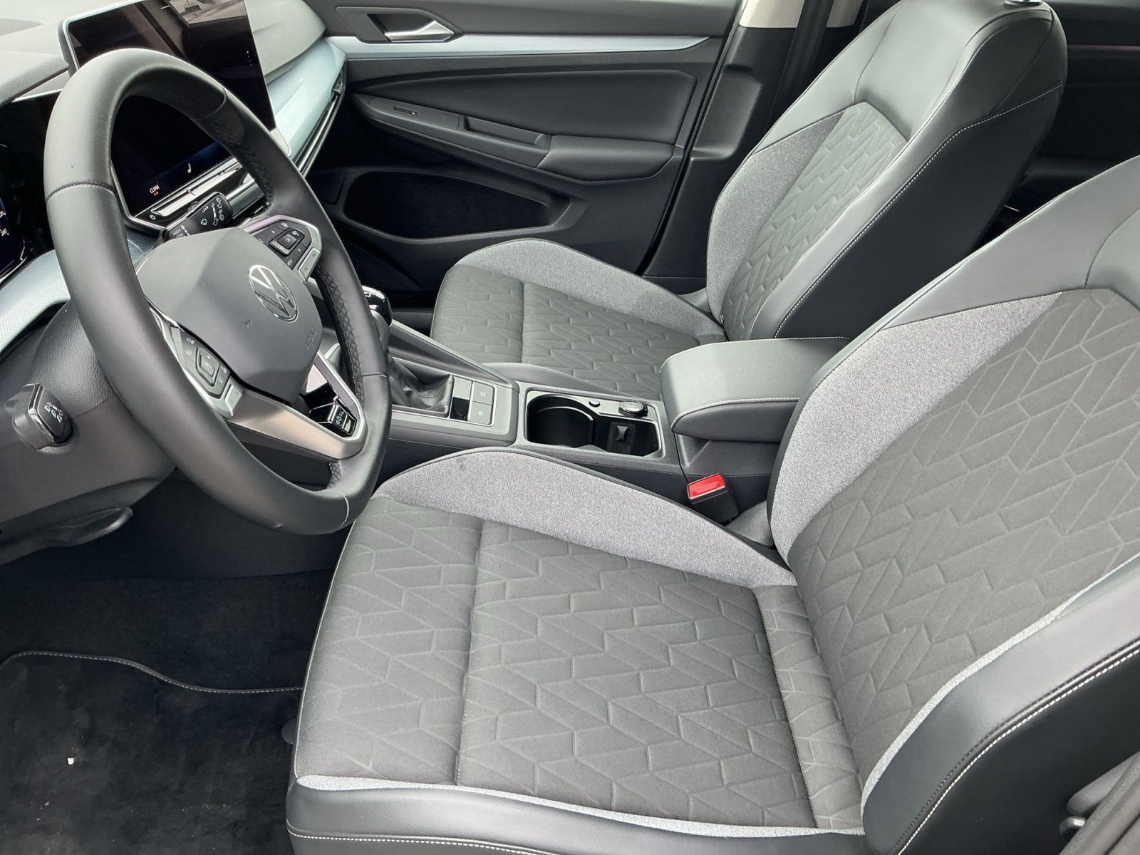 Volkswagen Golf - Bild 12